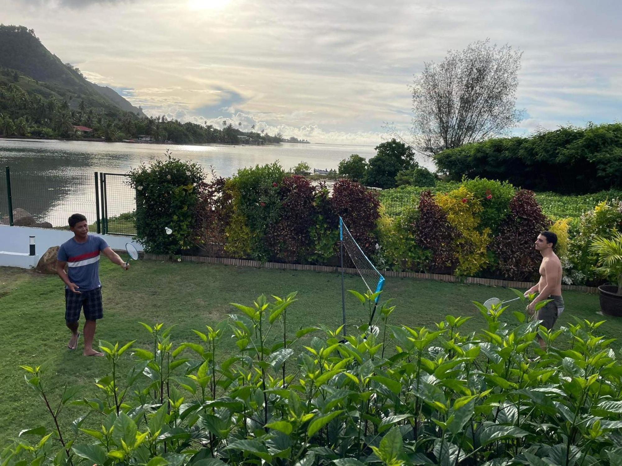 Villa Ho'A - Bord De Mer Avec Piscine Papetoai Luaran gambar